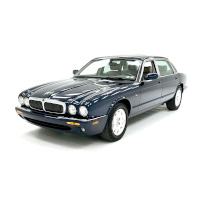XJ8